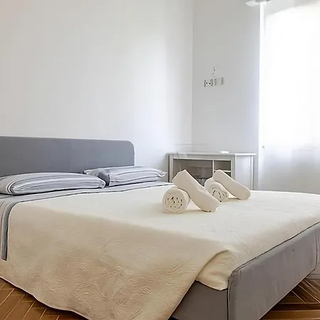 Casa Giulia - 4 Minuti A Piedi Dal Mare * Varazze