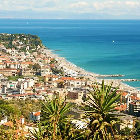 Casa Giulia - 4 Minuti A Piedi Dal Mare * Varazze