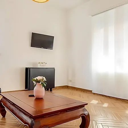 Casa Giulia - 4 Minuti A Piedi Dal Mare Apartment